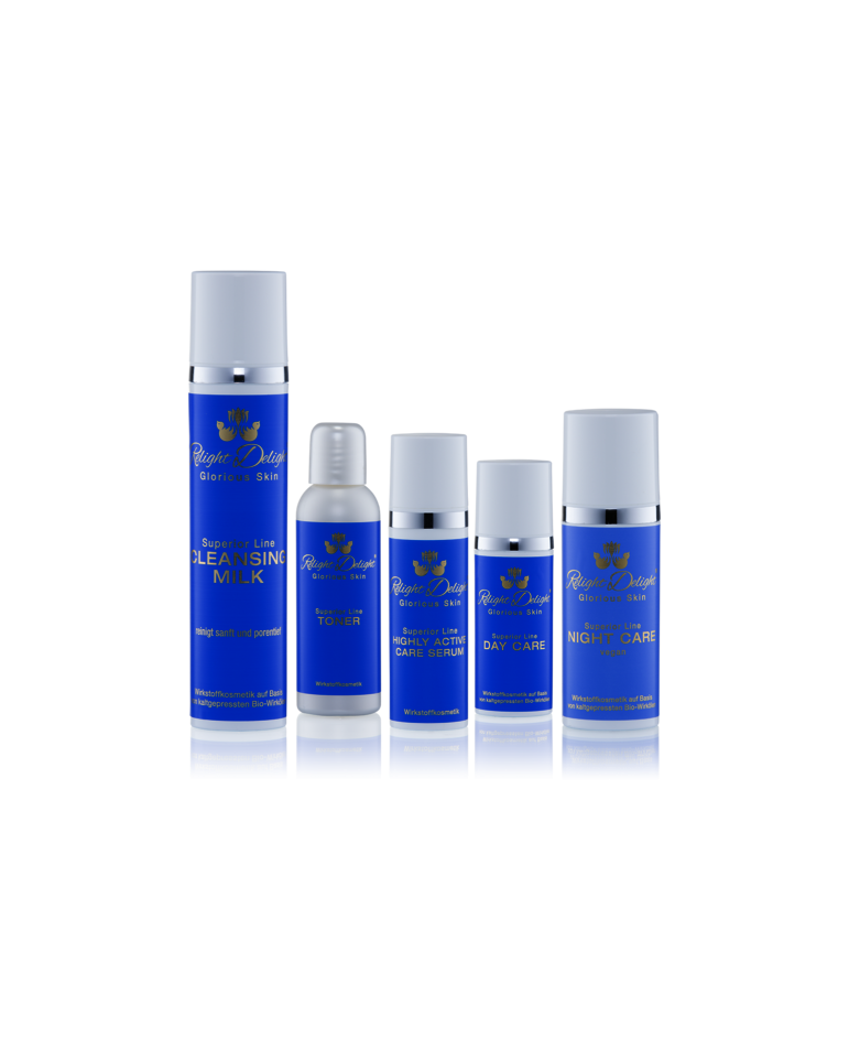 Das Set besteht aus Cleansing Milk, Toner, Highly Active Care Serum, Day Care und Night Care - vegan.